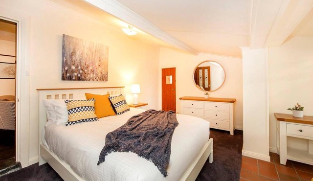 Willunga Cottage- Sleeps 6 Pool