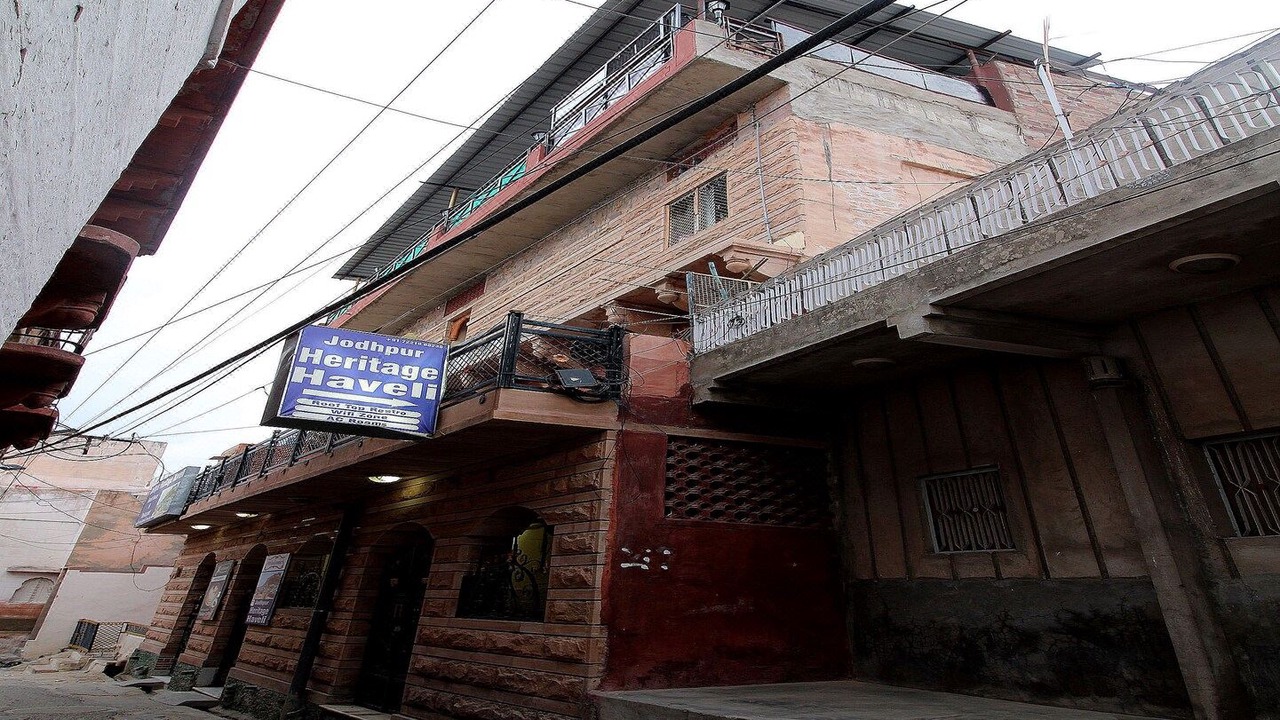 Photo of Buildings in Gulab Sagar