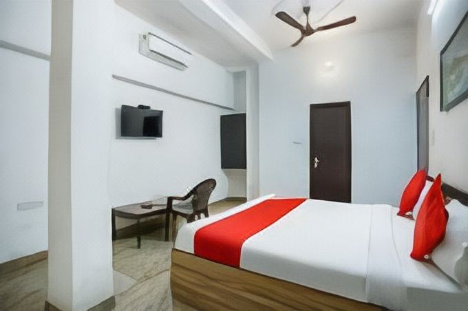 Photo of Bedroom in Nizamuddin East