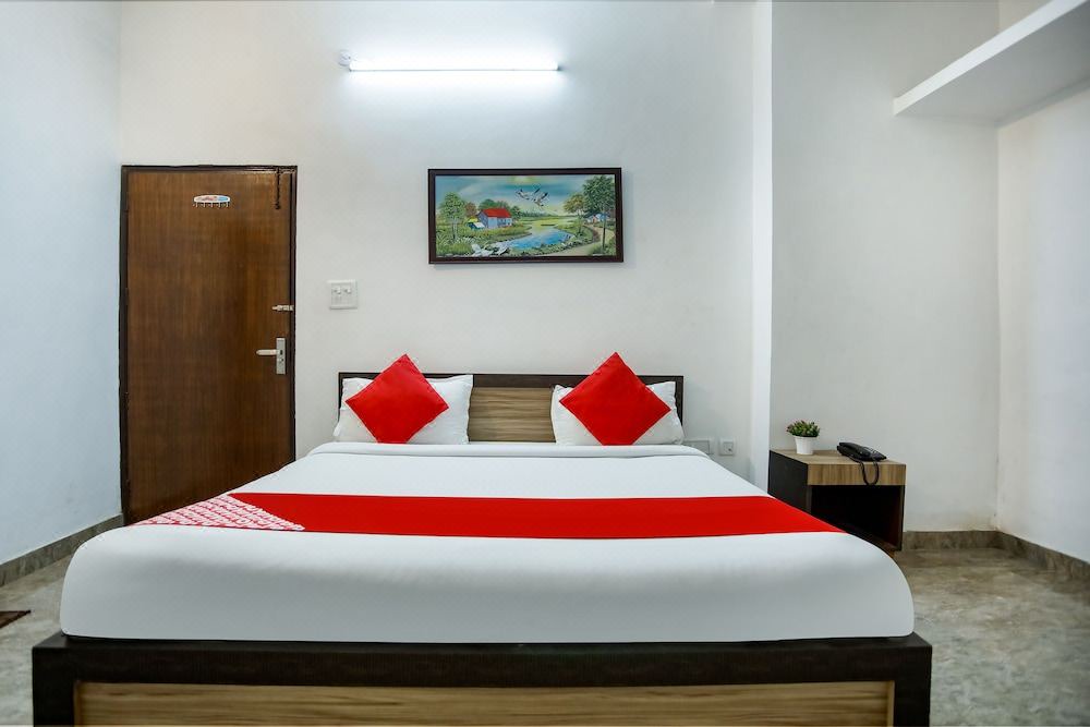 Photo of Bedroom in Nizamuddin East