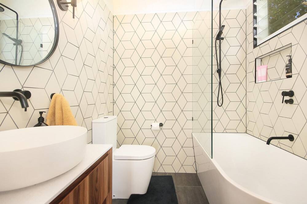Photo of Bathroom in Burringbar