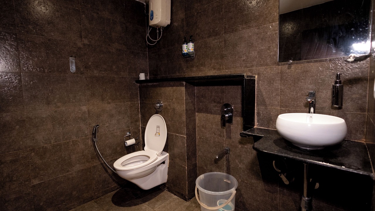 Photo of Bathroom in Marol