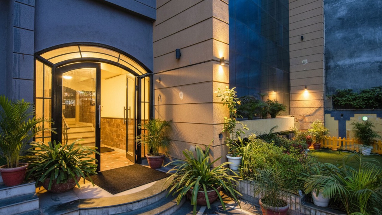 Photo of Outdoor in DLF Phase 3