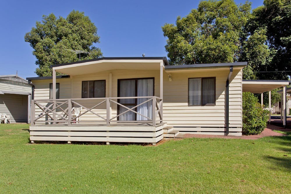 Photo of Others in Lake Hume Village