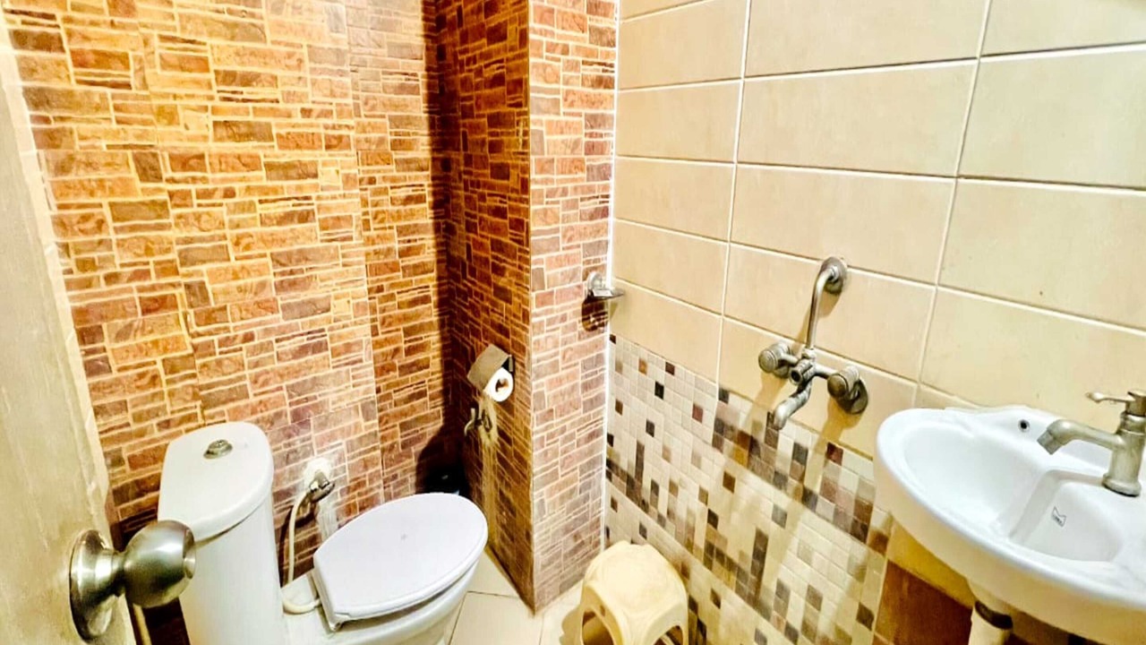 Photo of Bathroom in Kolar Road