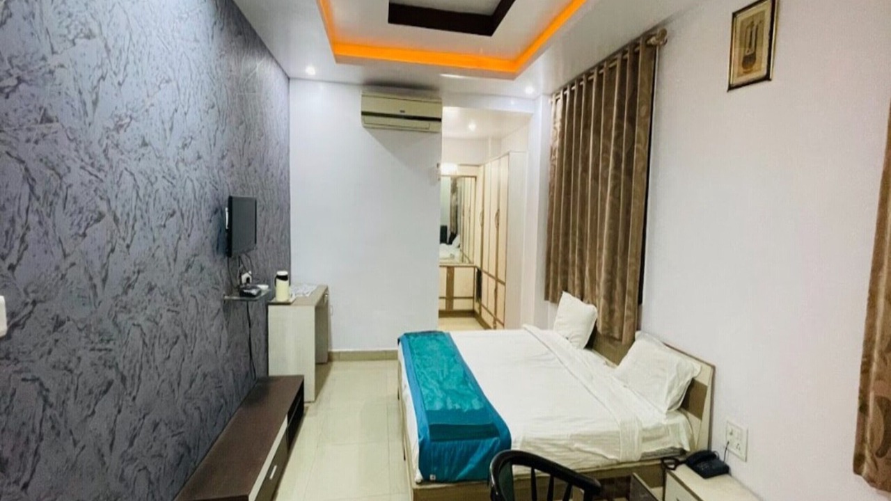 Photo of Bedroom in Kolar Road