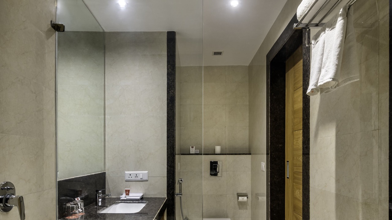 Photo of Bathroom in Malviya Nagar