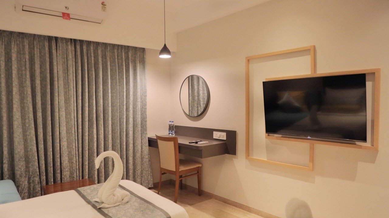 Photo of Bedroom in Surat