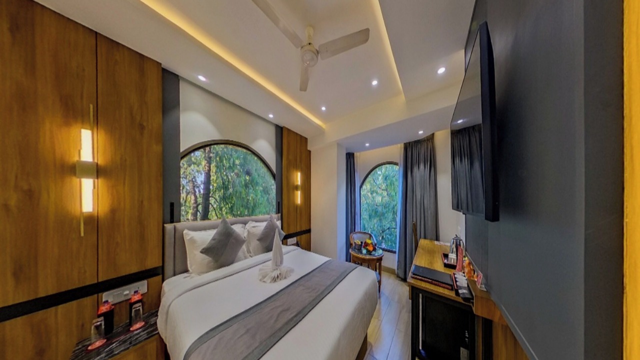 Photo of Bedroom in Sayajiganj