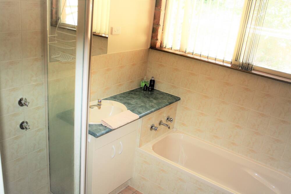 Photo of Bathroom in Barragga Bay