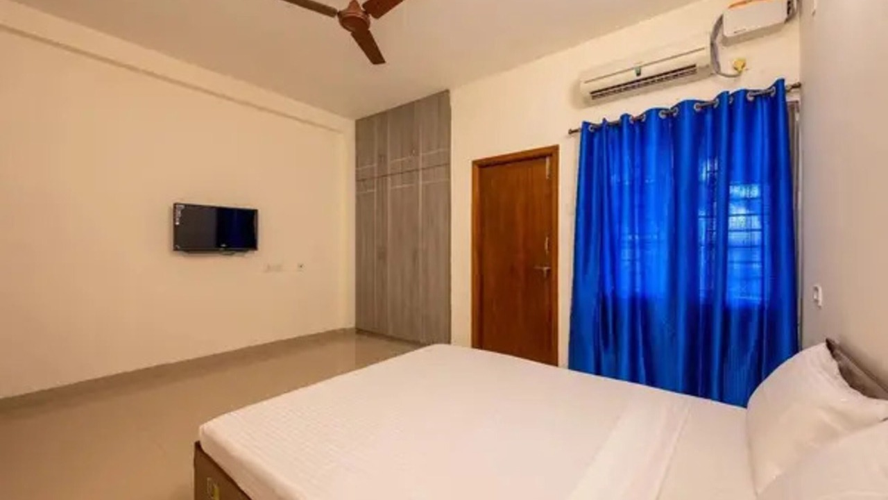 Photo of Bedroom in Injambakkam