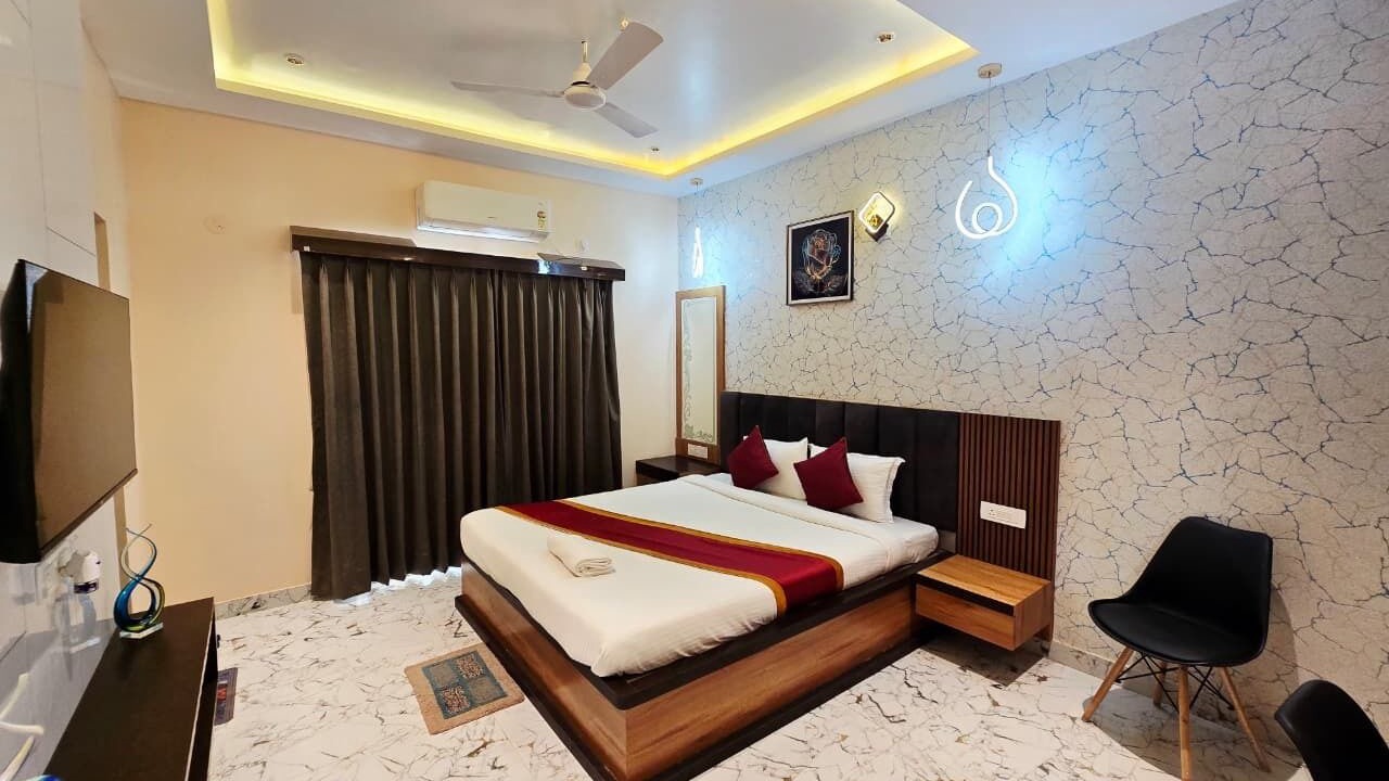 Photo of Bedroom in Medinipur