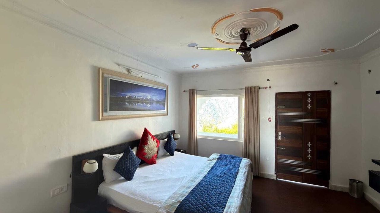Photo of Bedroom in Nainital