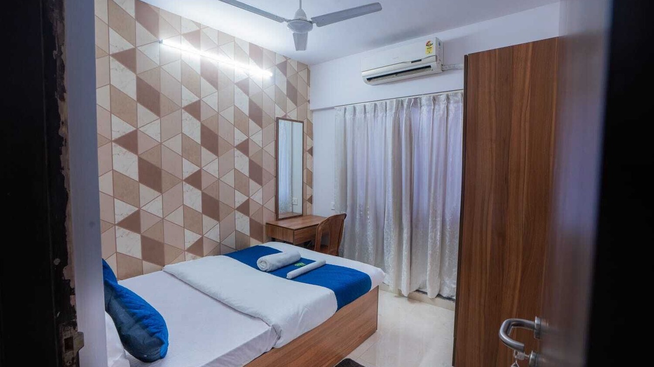 Photo of Bedroom in Kandivali East