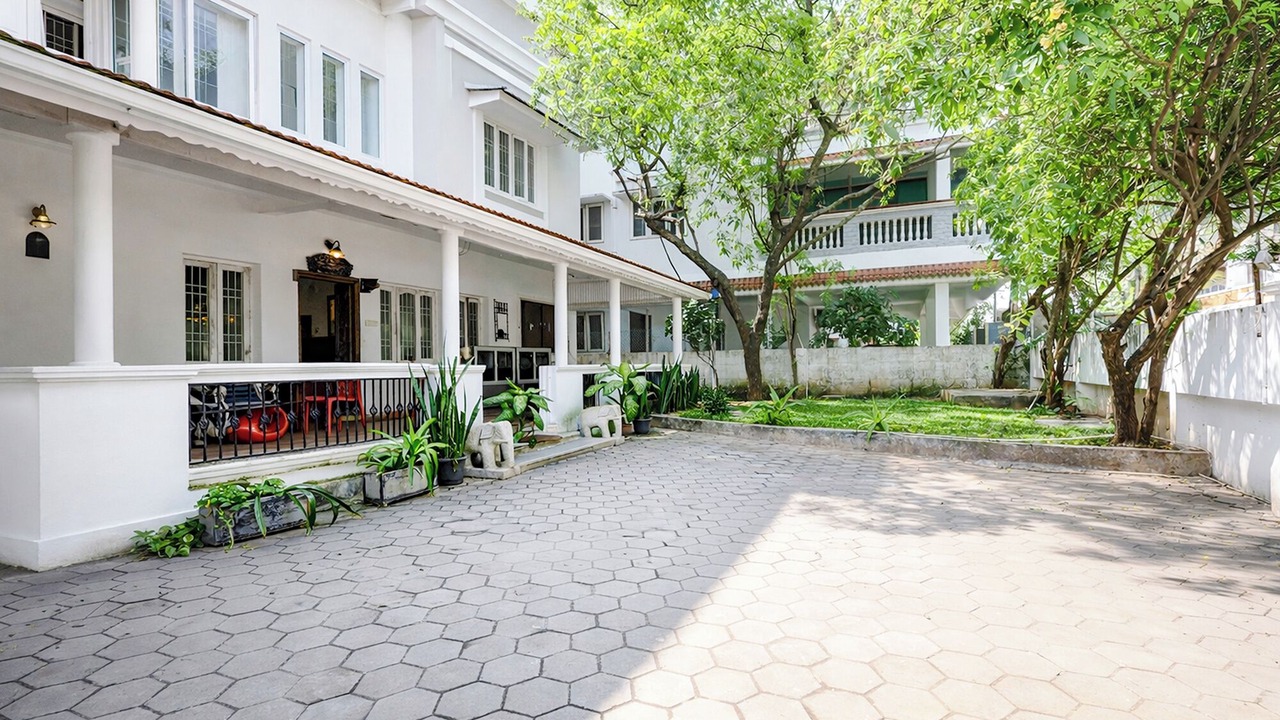 Photo of Outdoor in Mylapore Tiruvallikk