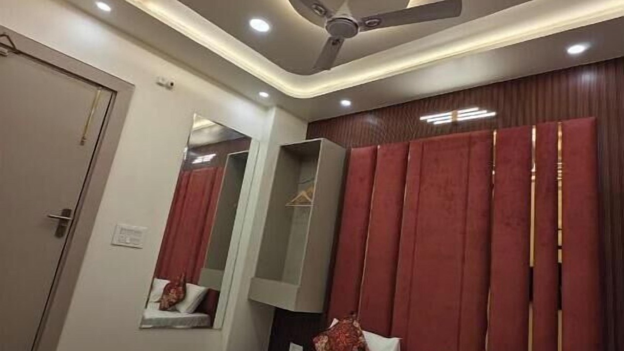 Photo of Bedroom in Dhanauli