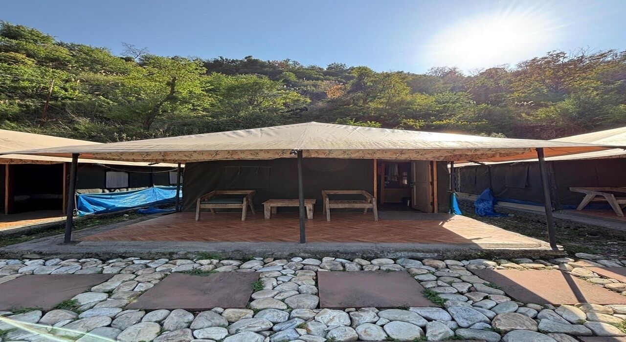 Photo of Patio Balcony in Chakrata