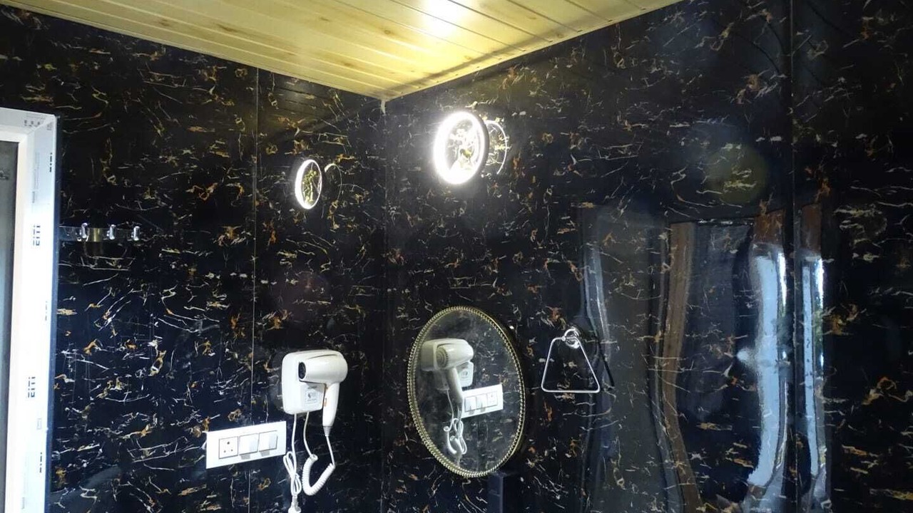 Photo of Bathroom in Kempty Range