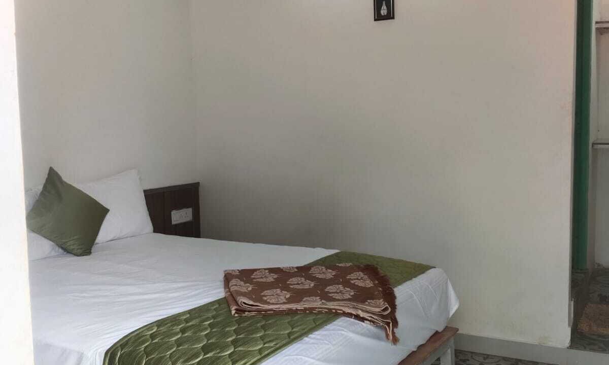 Photo of Bedroom in Yelagiri