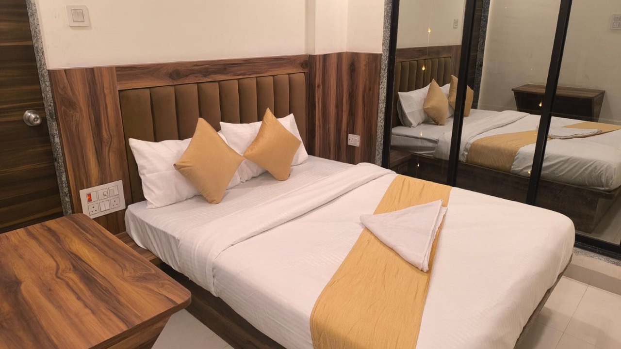 Photo of Bedroom in Navi Mumbai