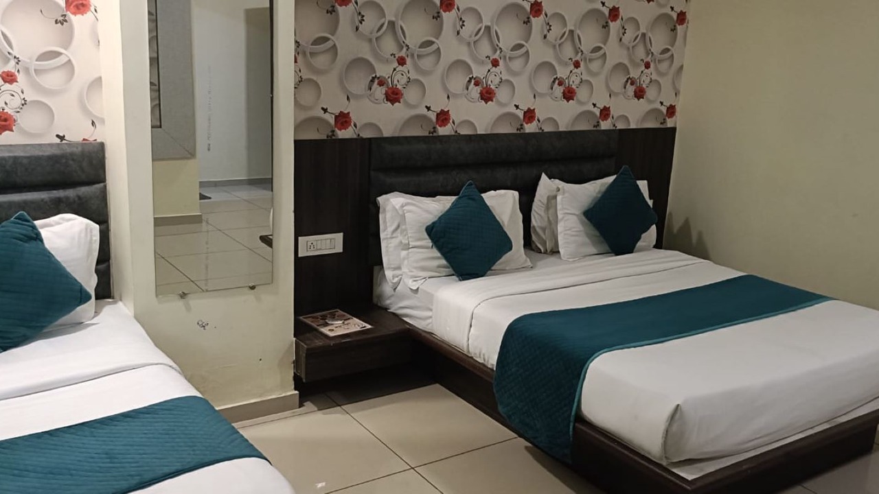 Photo of Bedroom in Vadodara