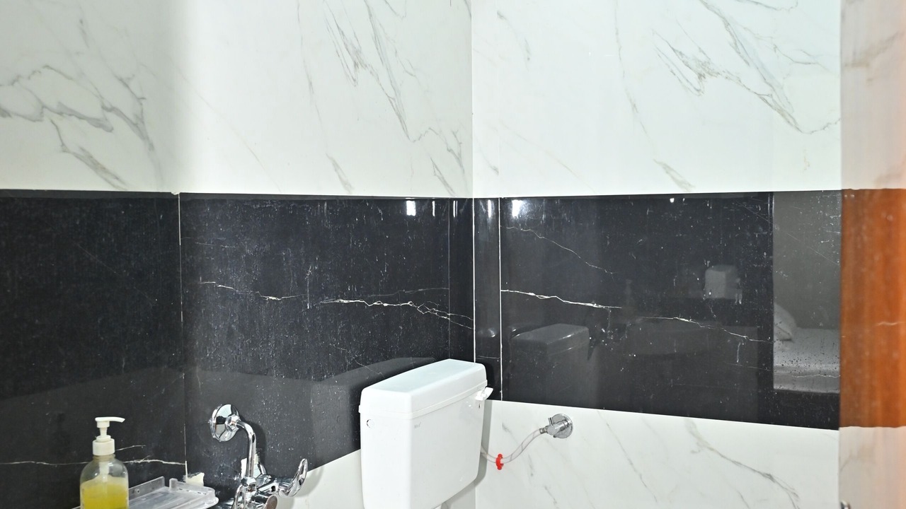 Photo of Bathroom in Rau
