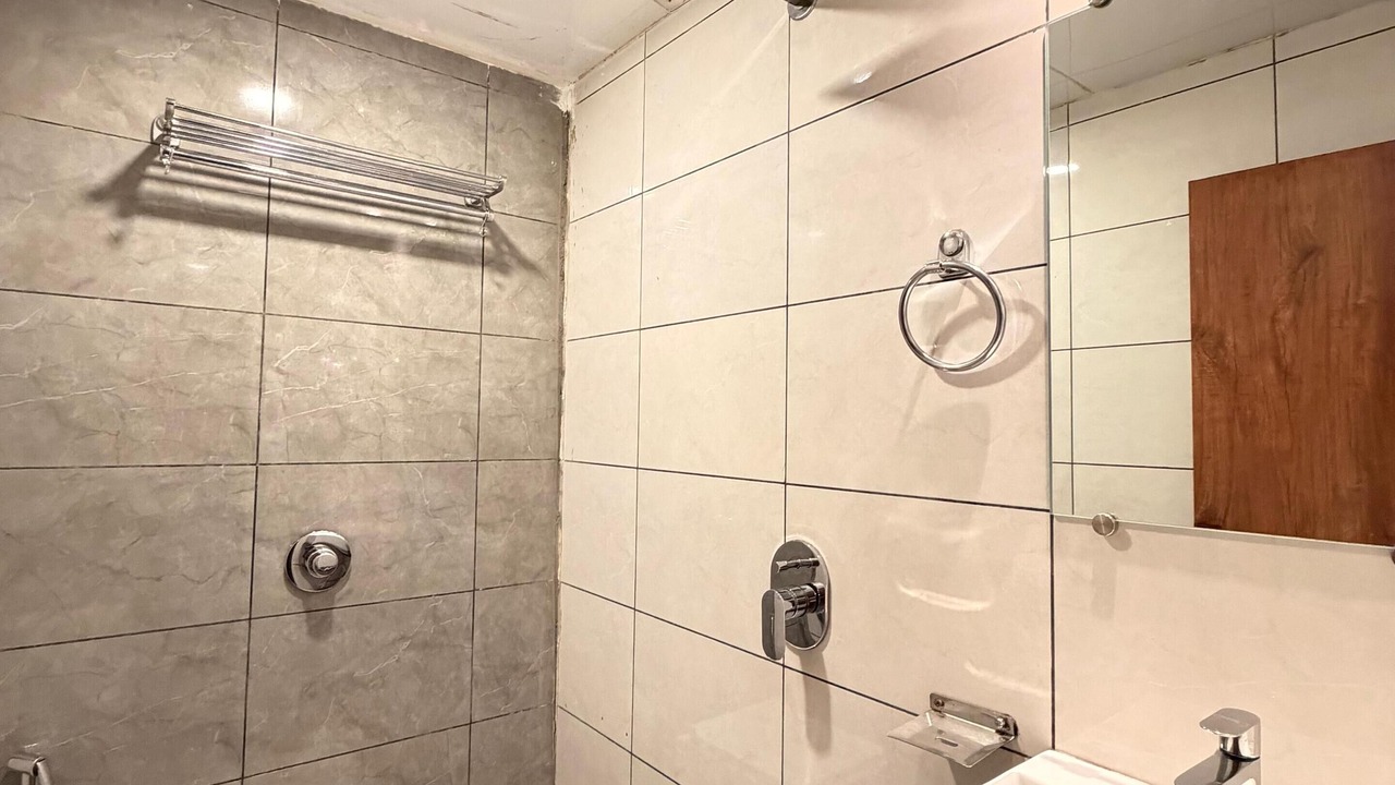 Photo of Bathroom in Wellington Pier