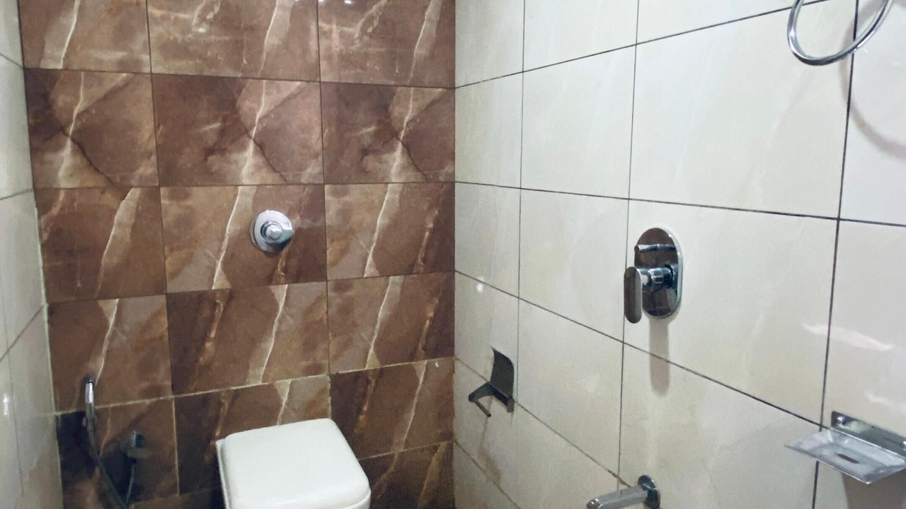 Photo of Bathroom in Wellington Pier
