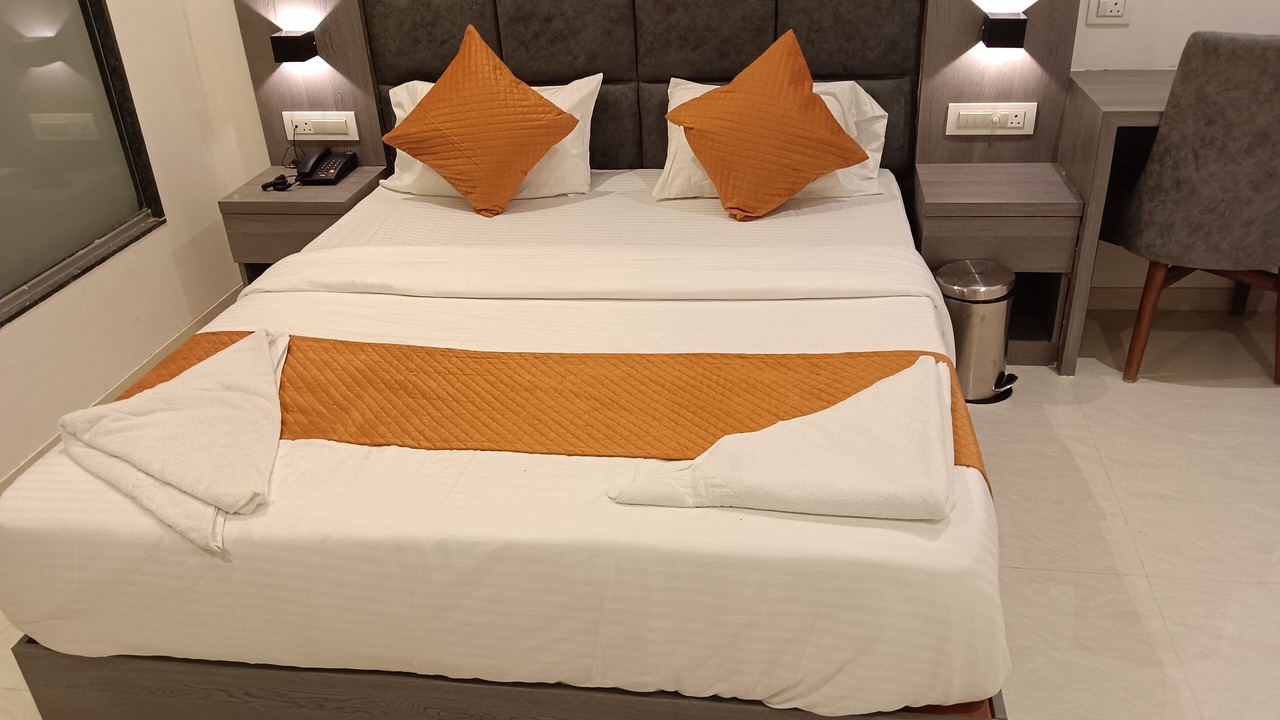 Photo of Bedroom in Dahisar East