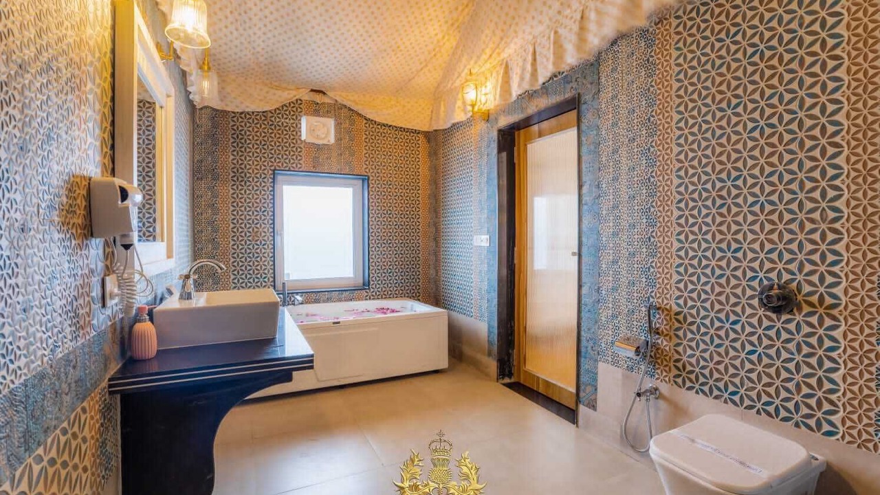 Photo of Bathroom in Kanoi