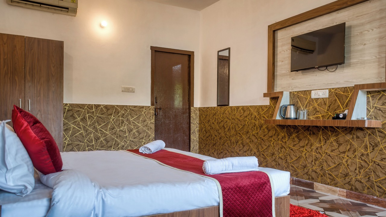 Photo of Bedroom in Garjia