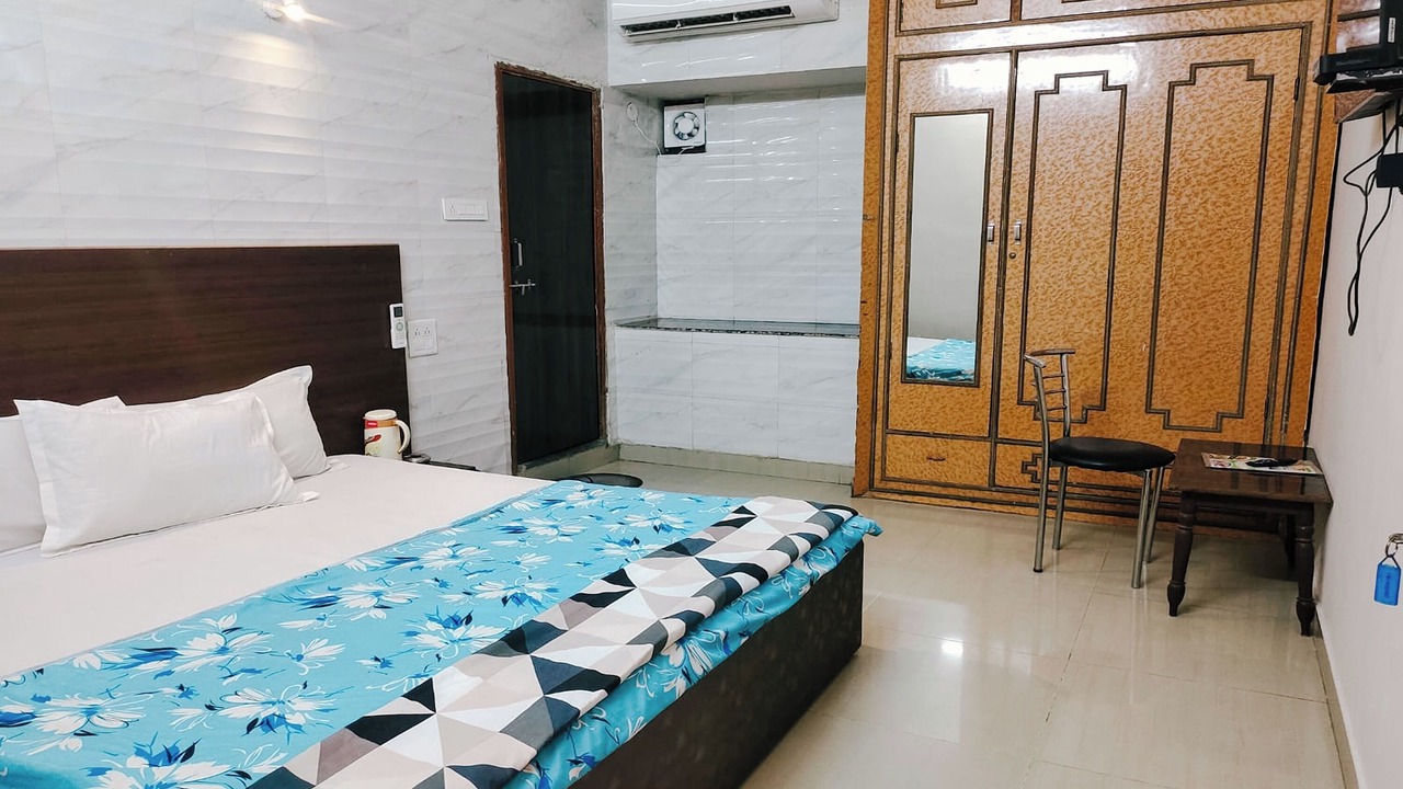 Photo of Bedroom in Sindhi Camp