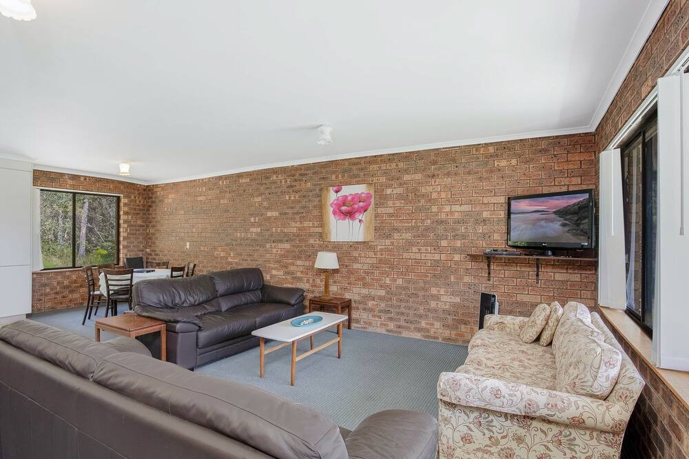 Photo of Livingroom in Barragga Bay