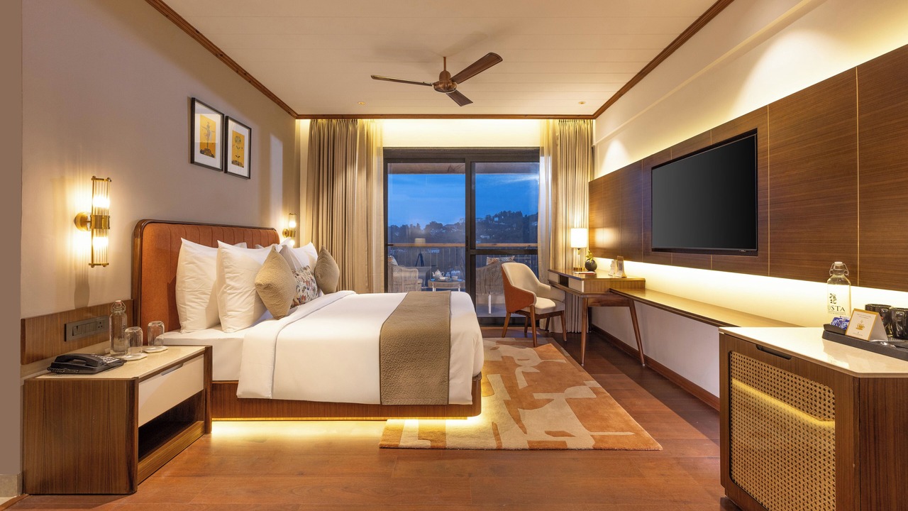 Photo of Bedroom in The Mall Road
