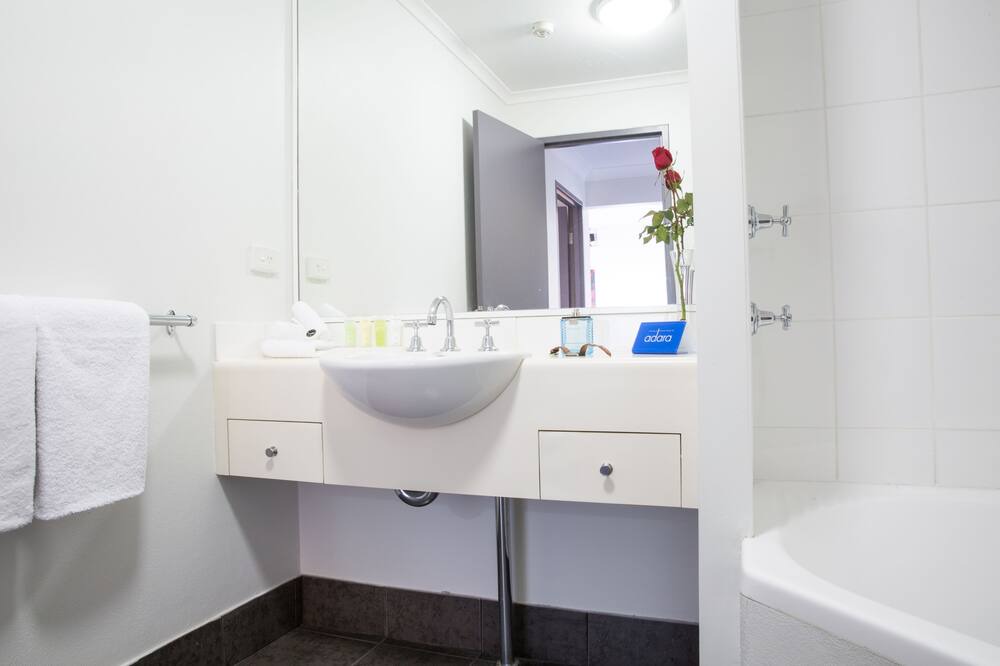 Photo of Bathroom in Camperdown