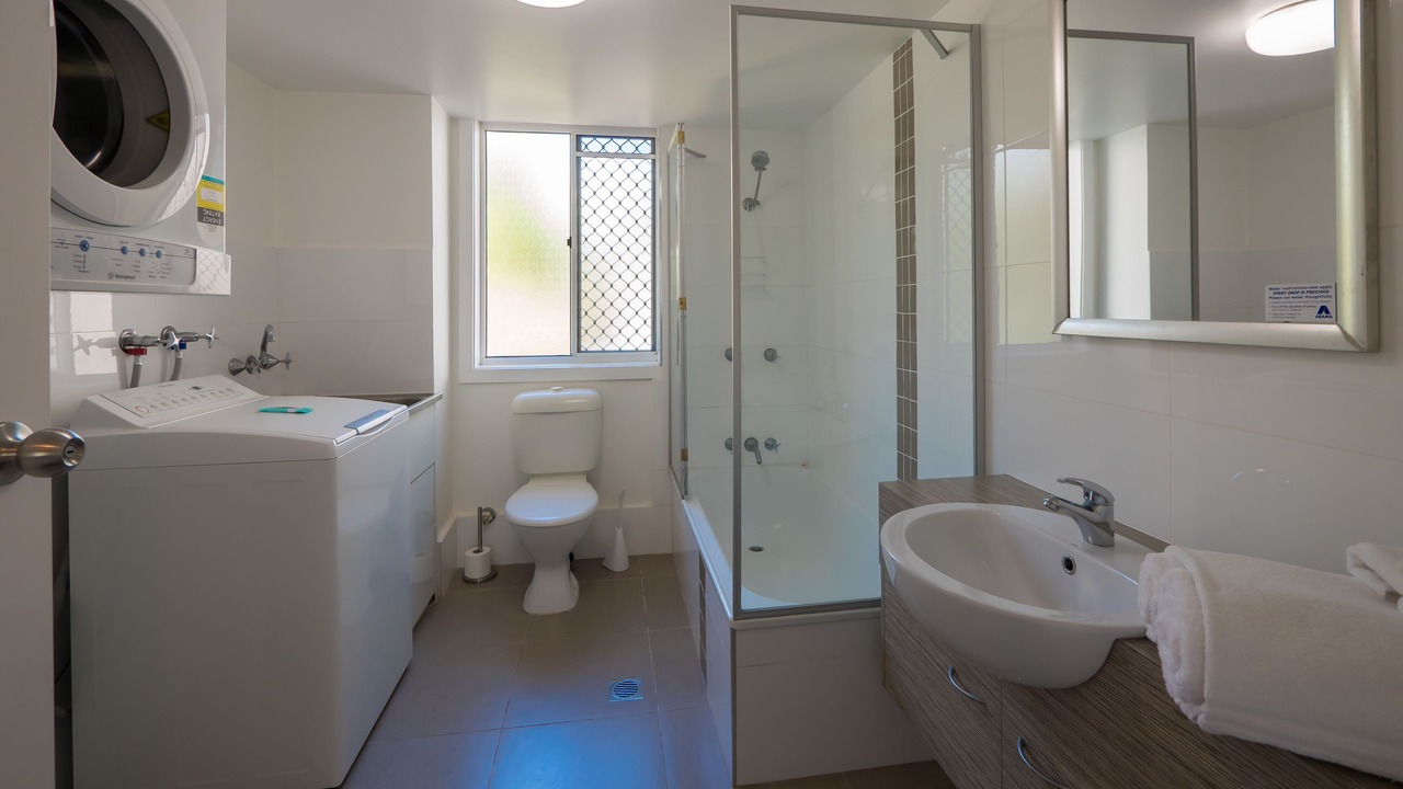 Photo of Bathroom in Broadbeach