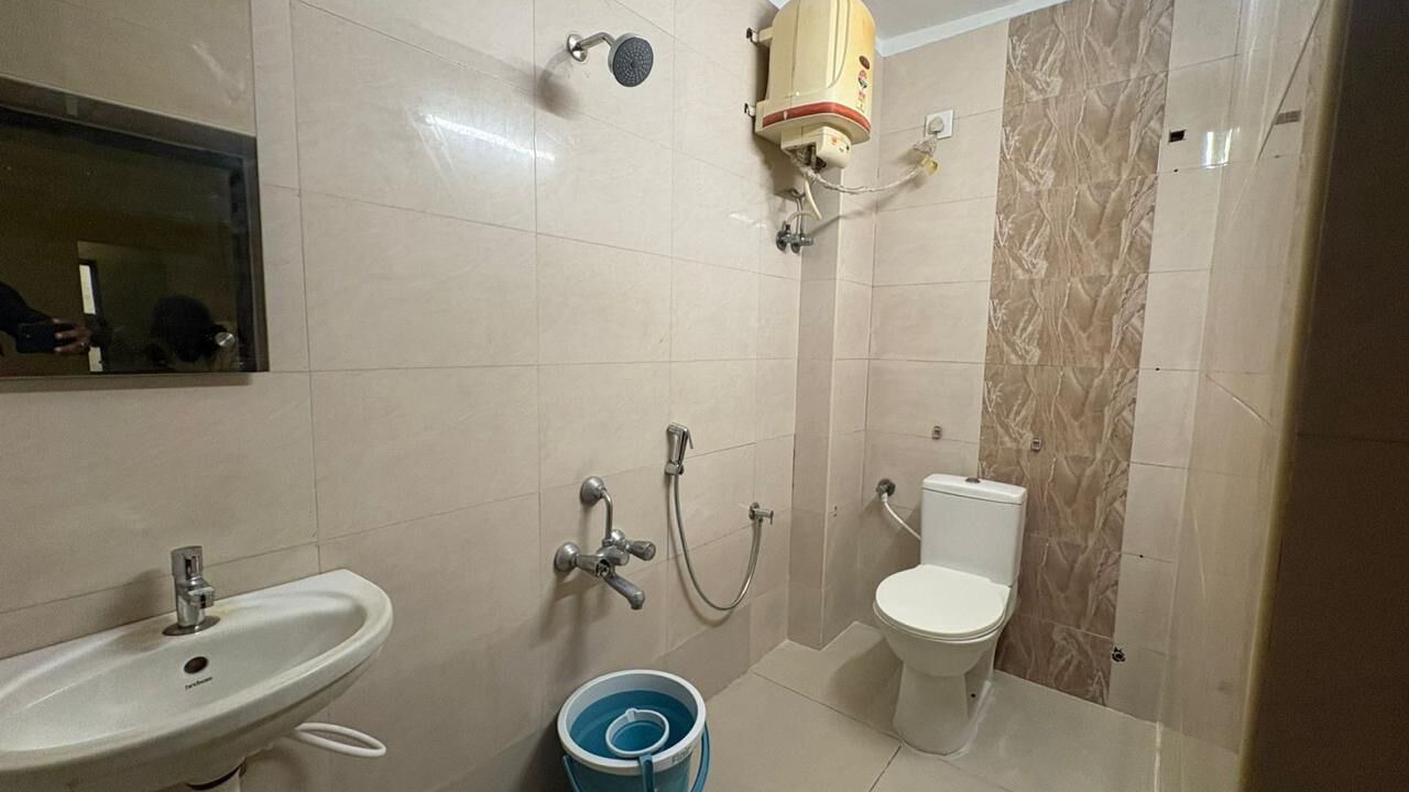 Photo of Bathroom in Royapettah