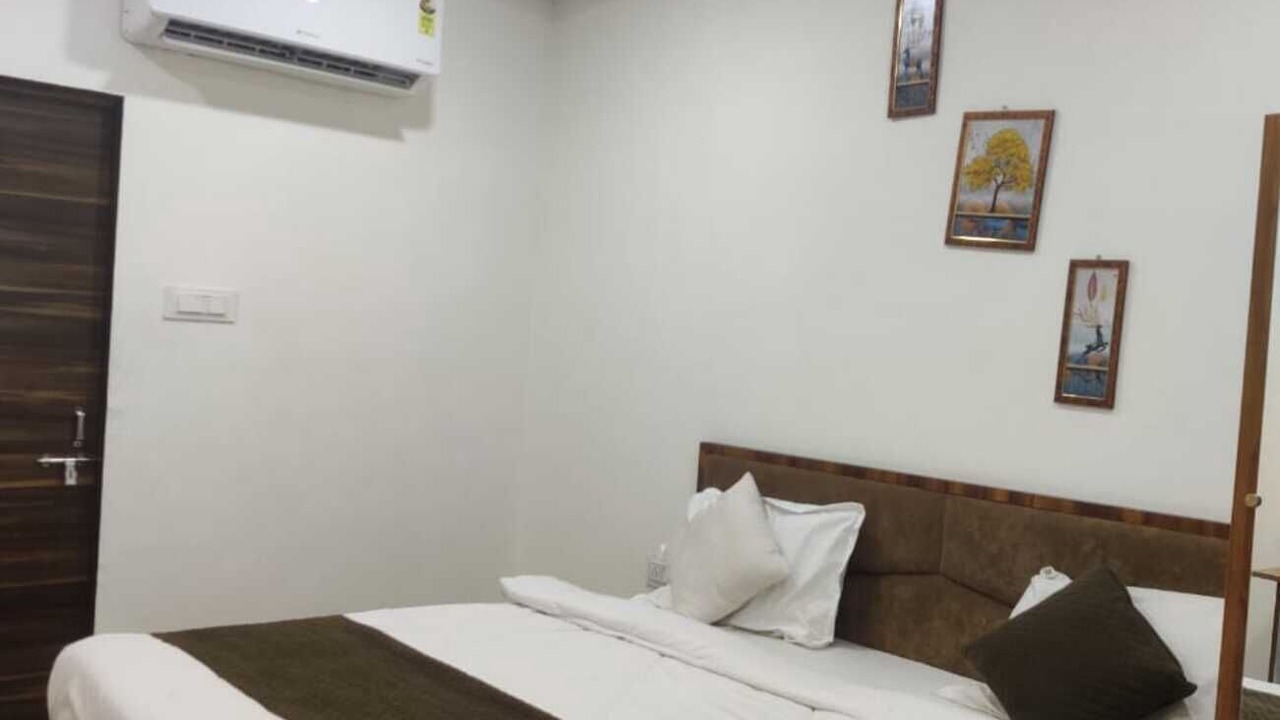 Photo of Bedroom in Indore