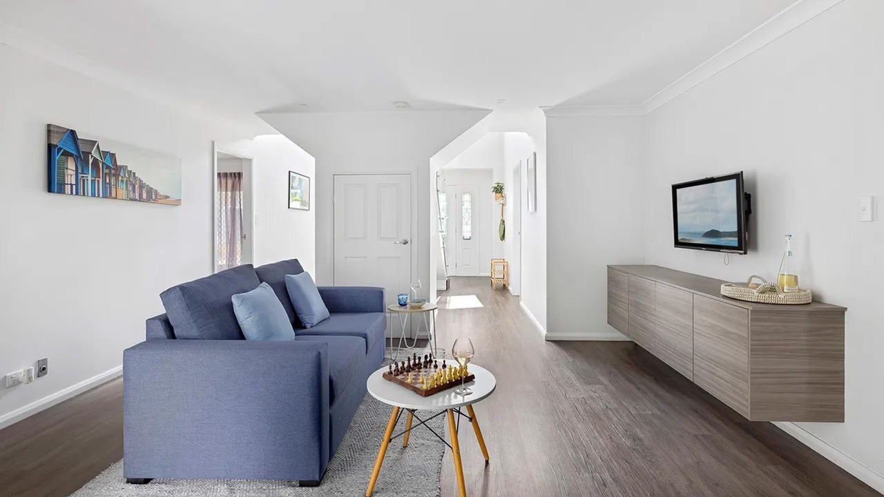 Photo of Livingroom in Salamander Bay