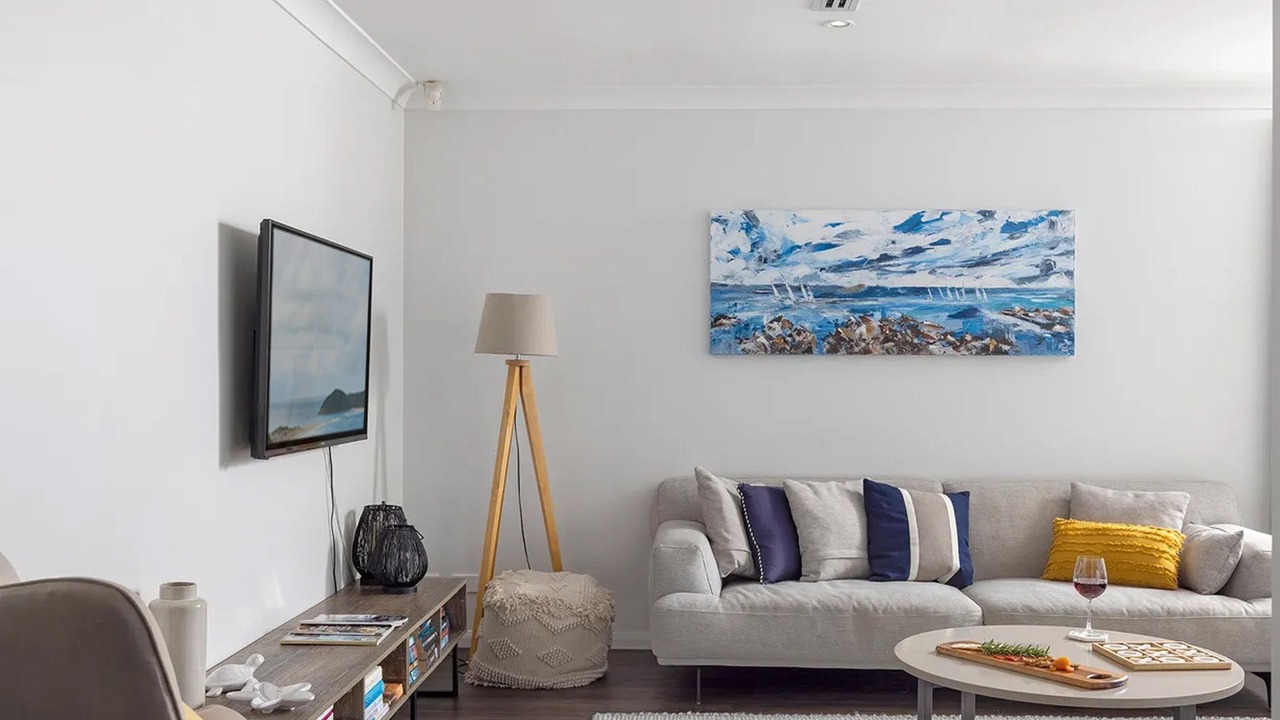 Photo of Livingroom in Salamander Bay