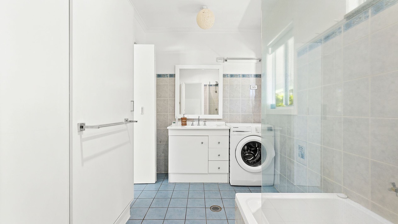 Photo of Bathroom in Surfside