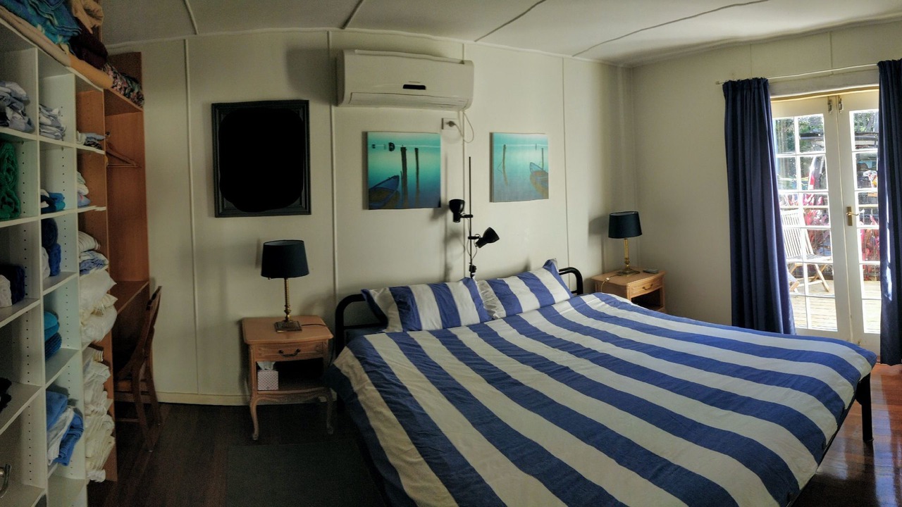 Photo of Bedroom in Black Head