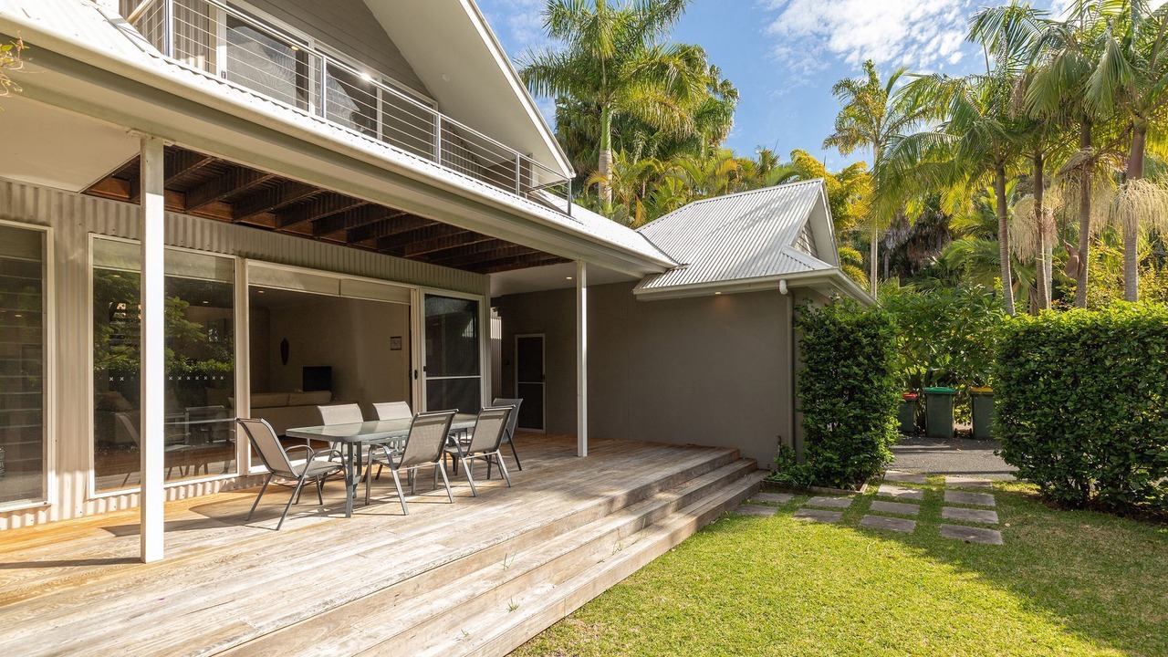 Photo of Outdoor in Elizabeth Beach