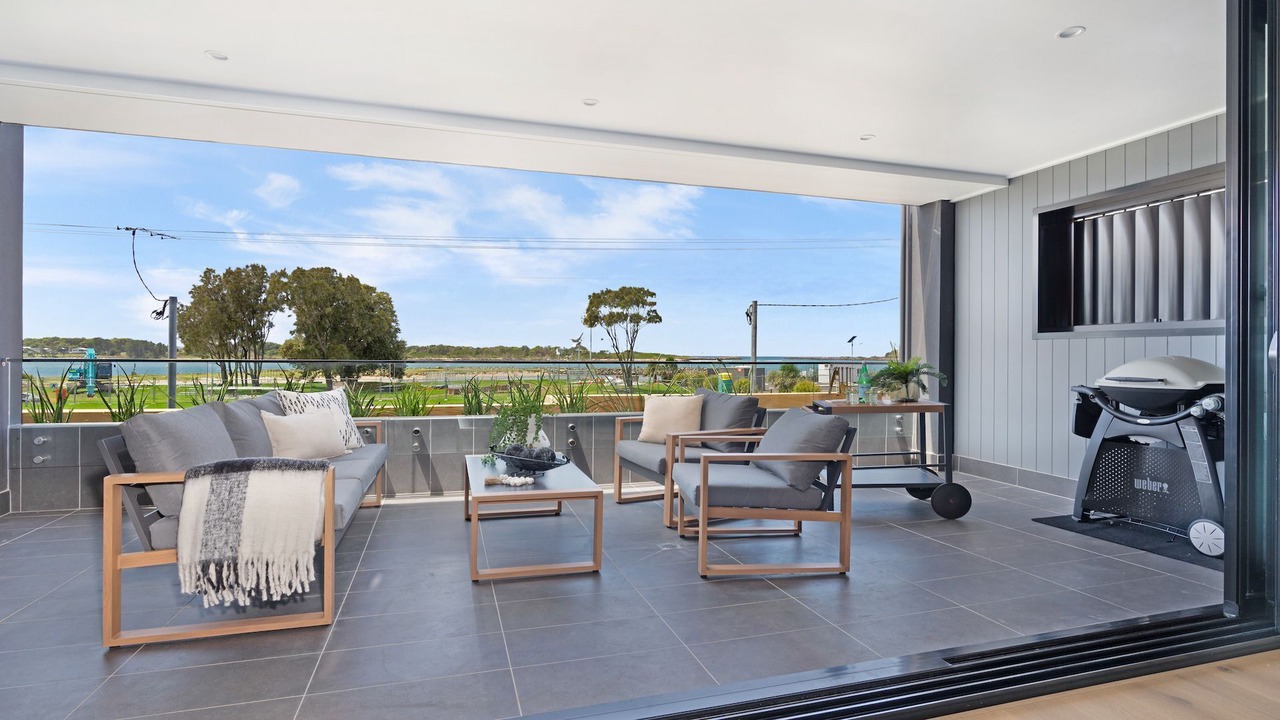 Photo of Patio Balcony in Lake Illawarra