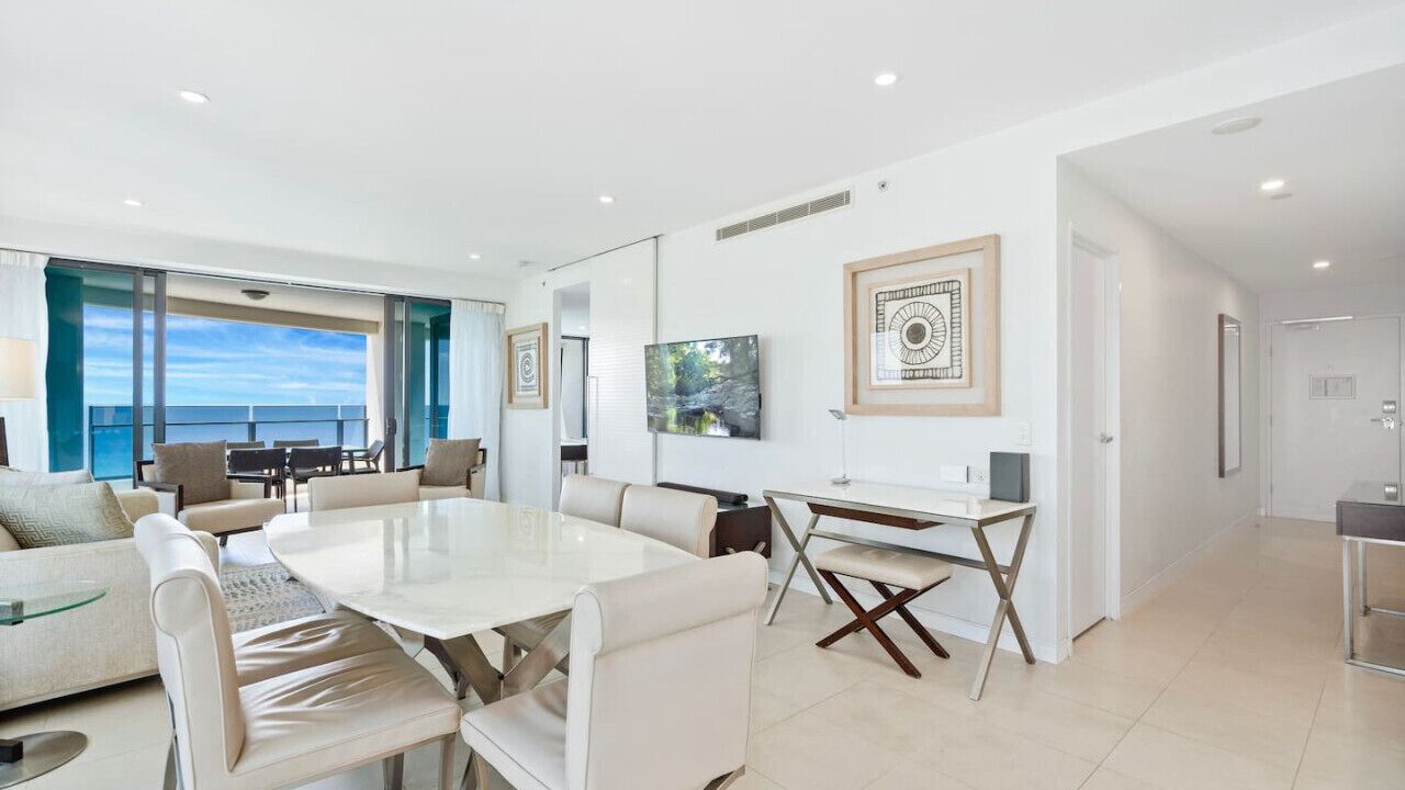 Photo of Others in Surfers Paradise