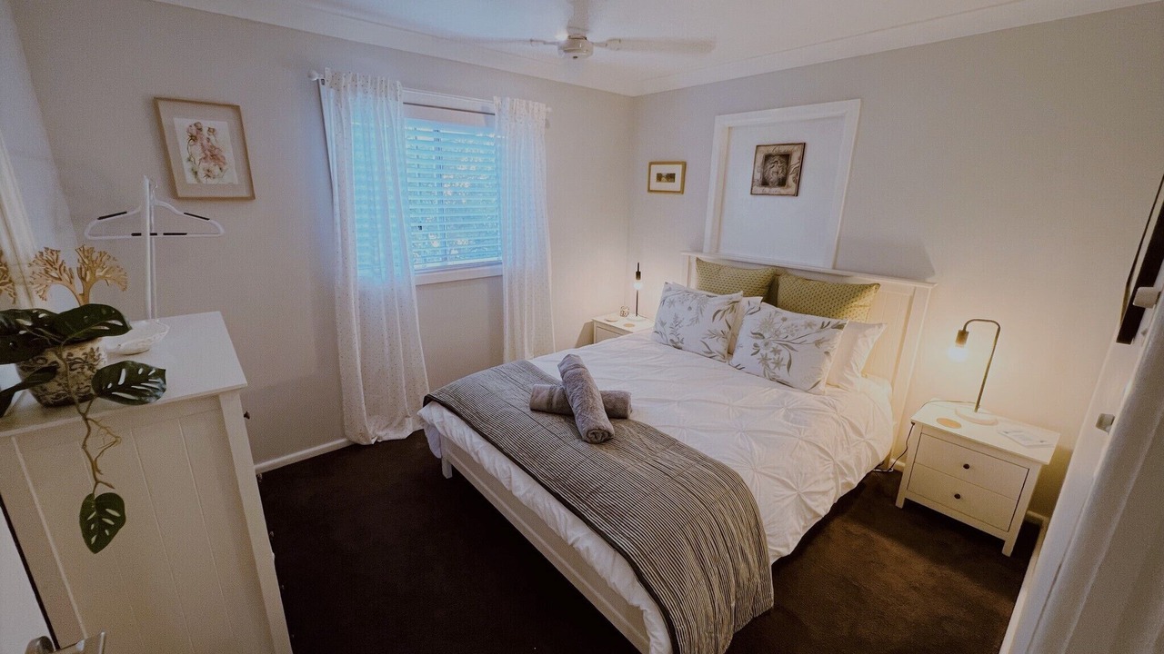 Photo of Bedroom in Erudgere