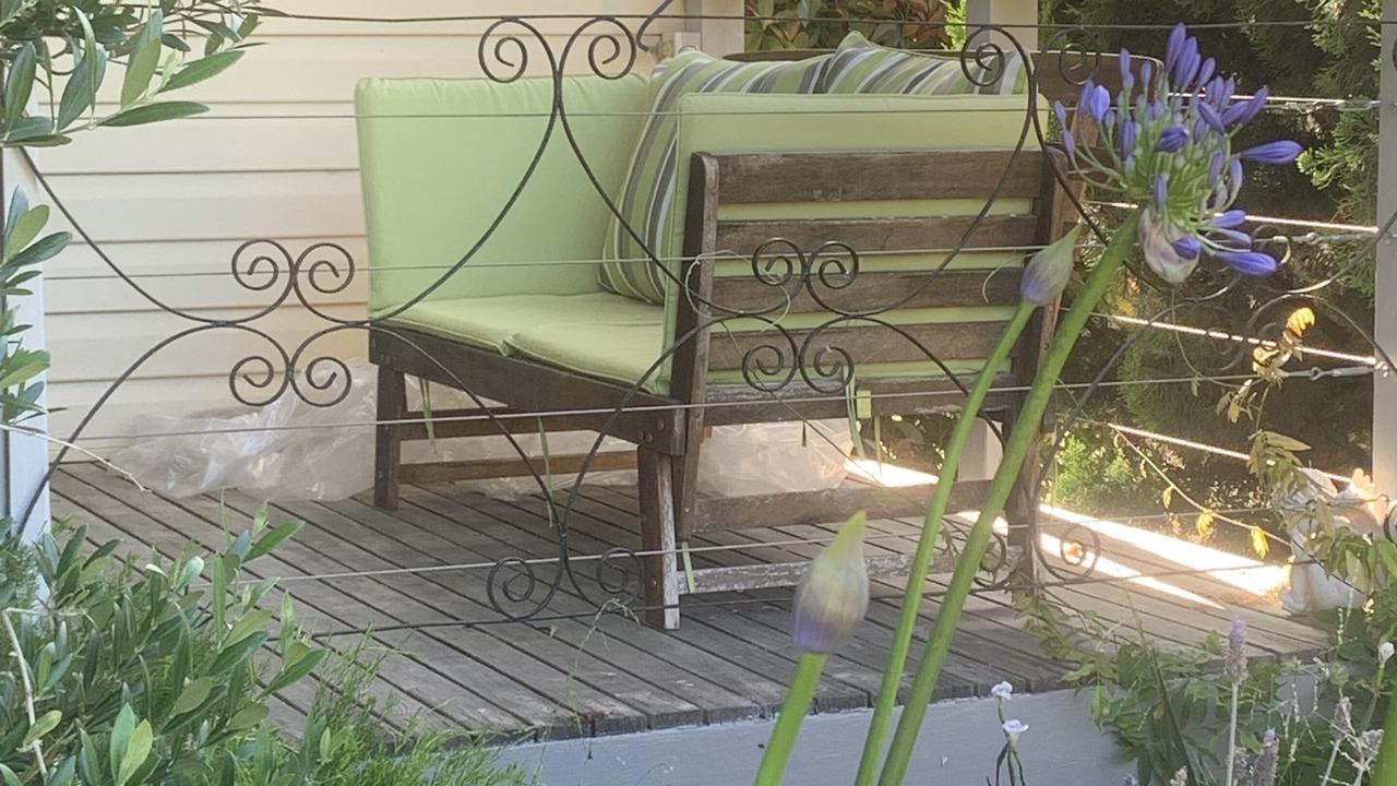 Photo of Patio Balcony in Erudgere