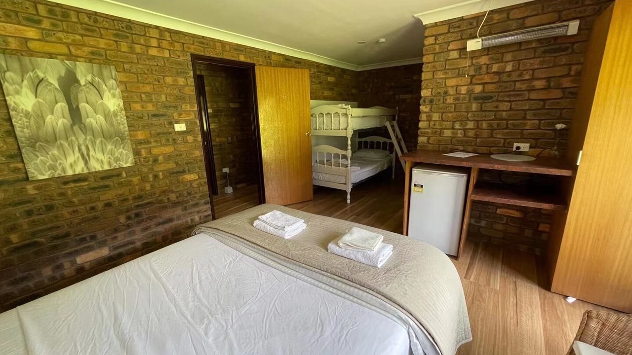 Photo of Bedroom in Boolambayte