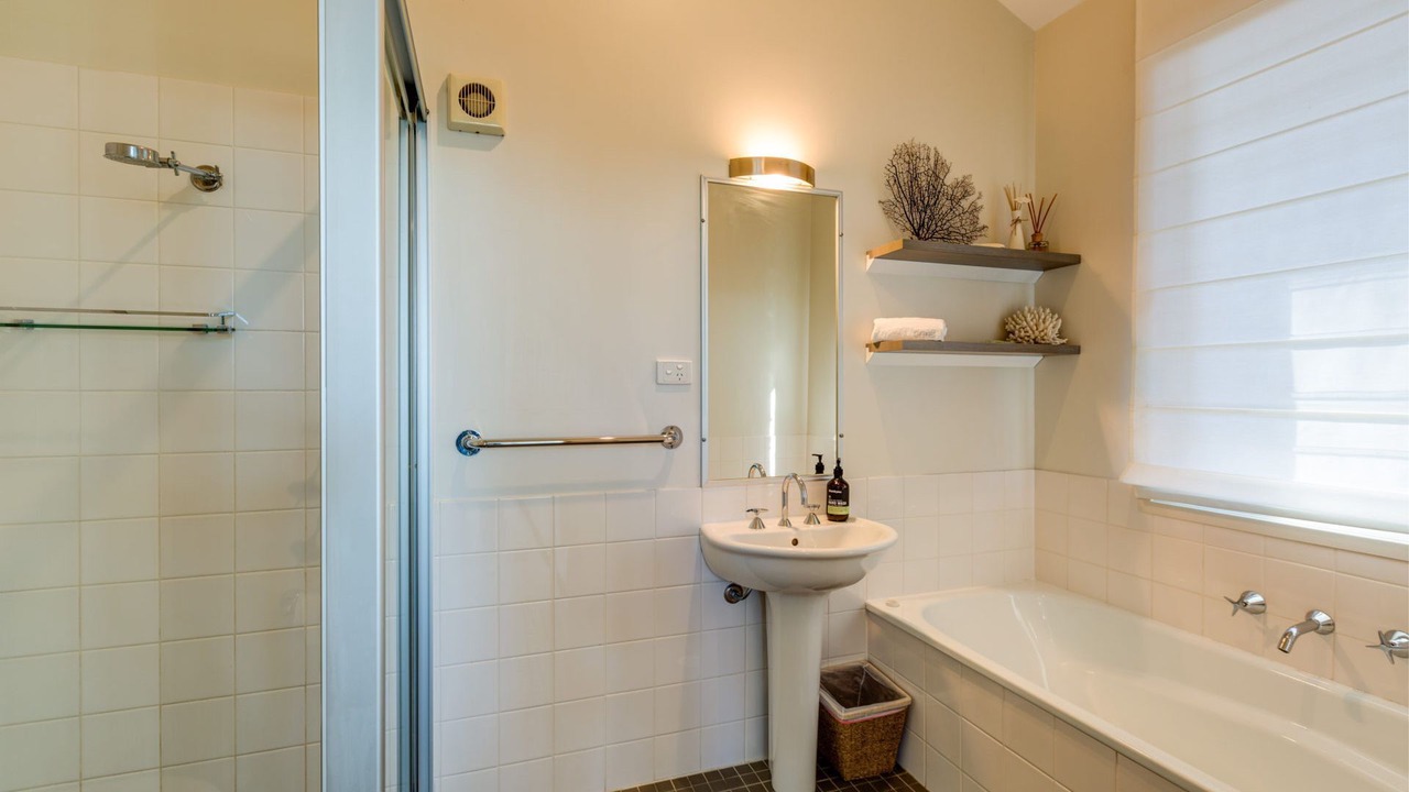 Photo of Bathroom in Hyams Beach