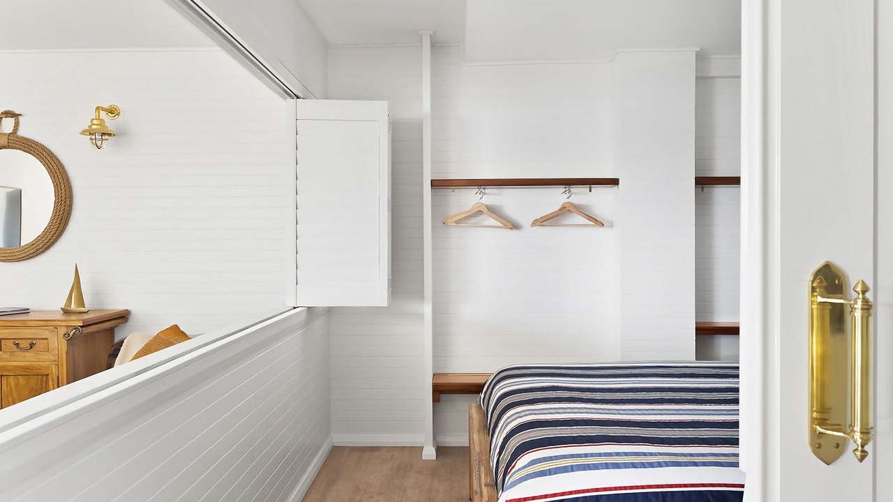 Photo of Bedroom in Lemon Tree Passage